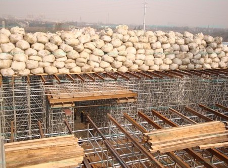碗扣式鋼管腳手架按裝操作步驟●檢驗真理的時候到啦！